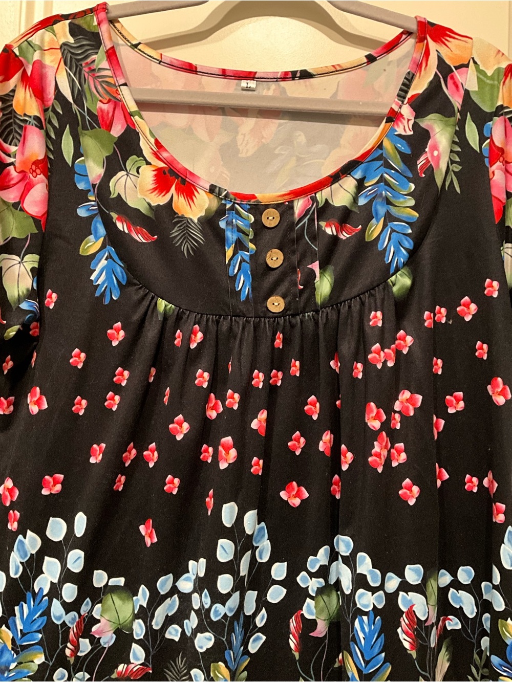 Black Floral Button-Front Tunic Top